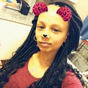 Meet your Posher, Lakeisha